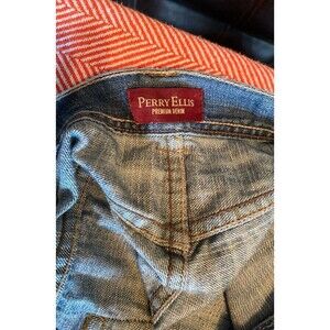 'Perry Ellis' blue jeans (Men's 34x30)